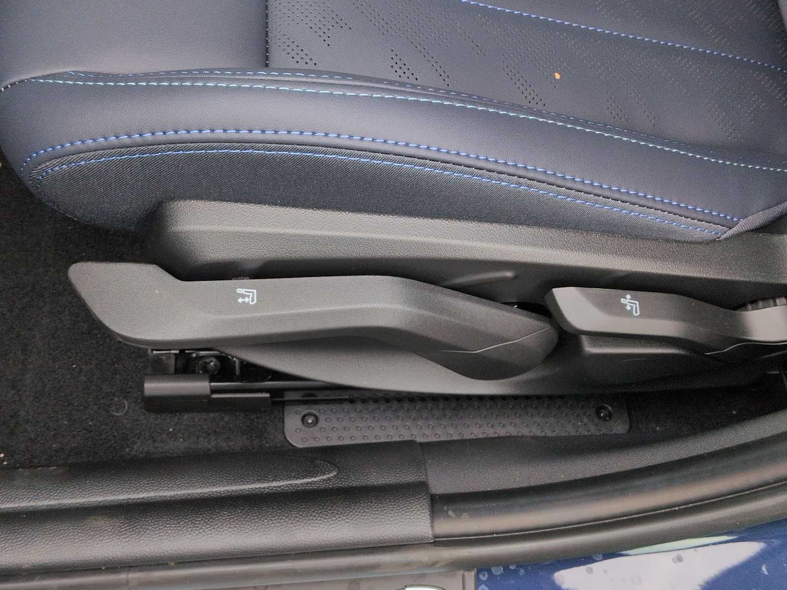 Thumbnail: 2026 MINI Cooper Hardtop - 17