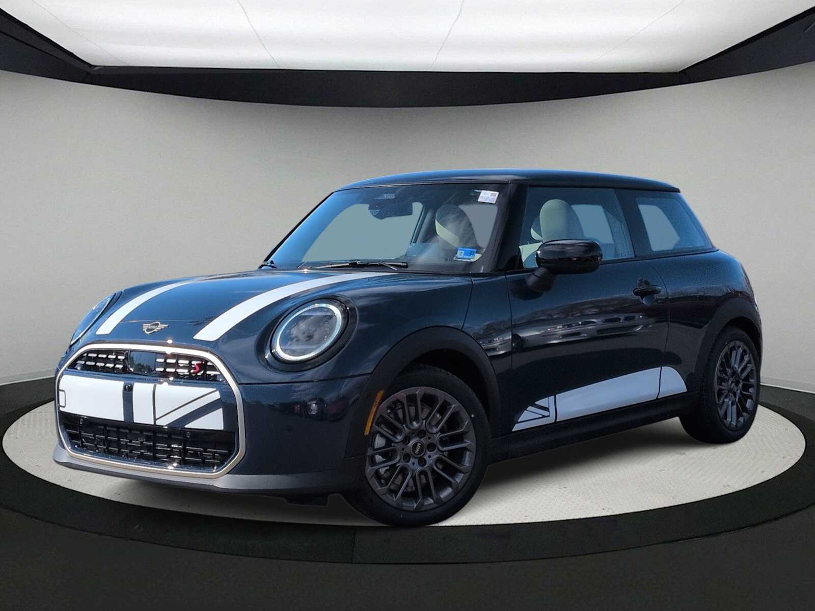Thumbnail: 2026 MINI Cooper Hardtop - 1