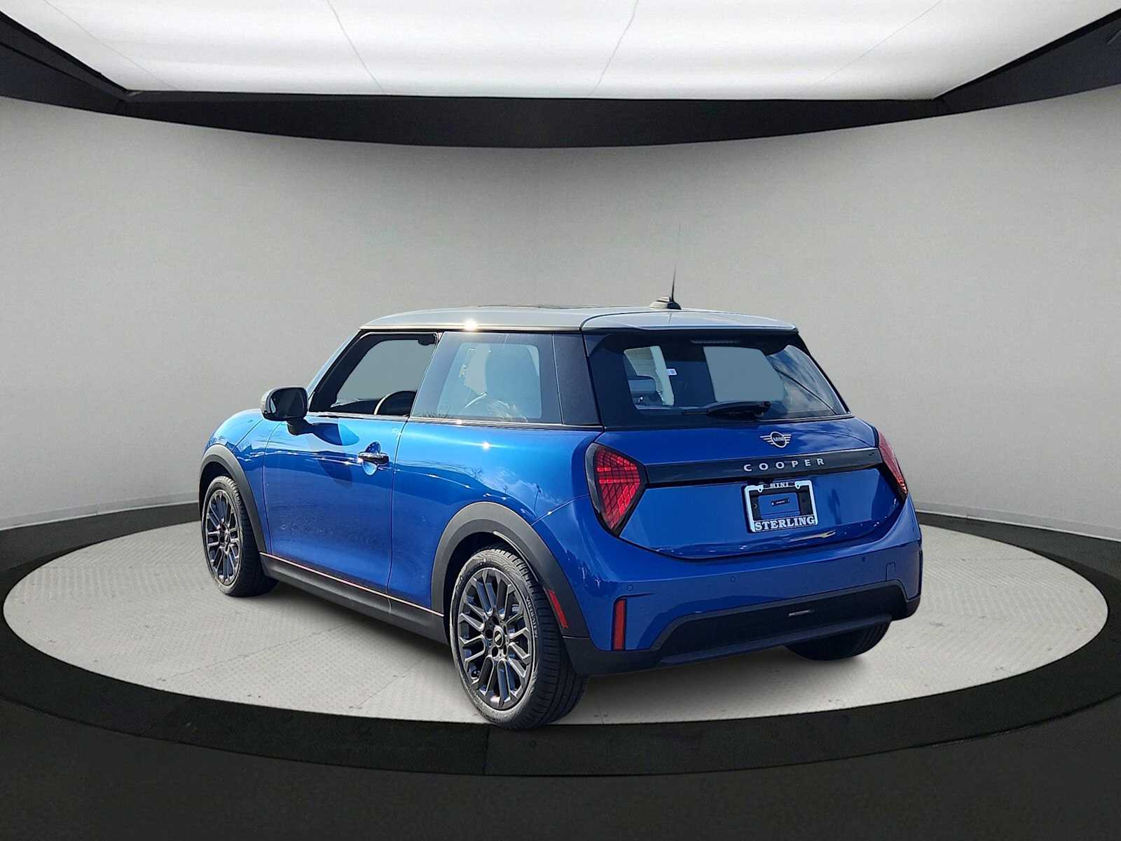 Thumbnail: 2026 MINI Cooper Hardtop - 6