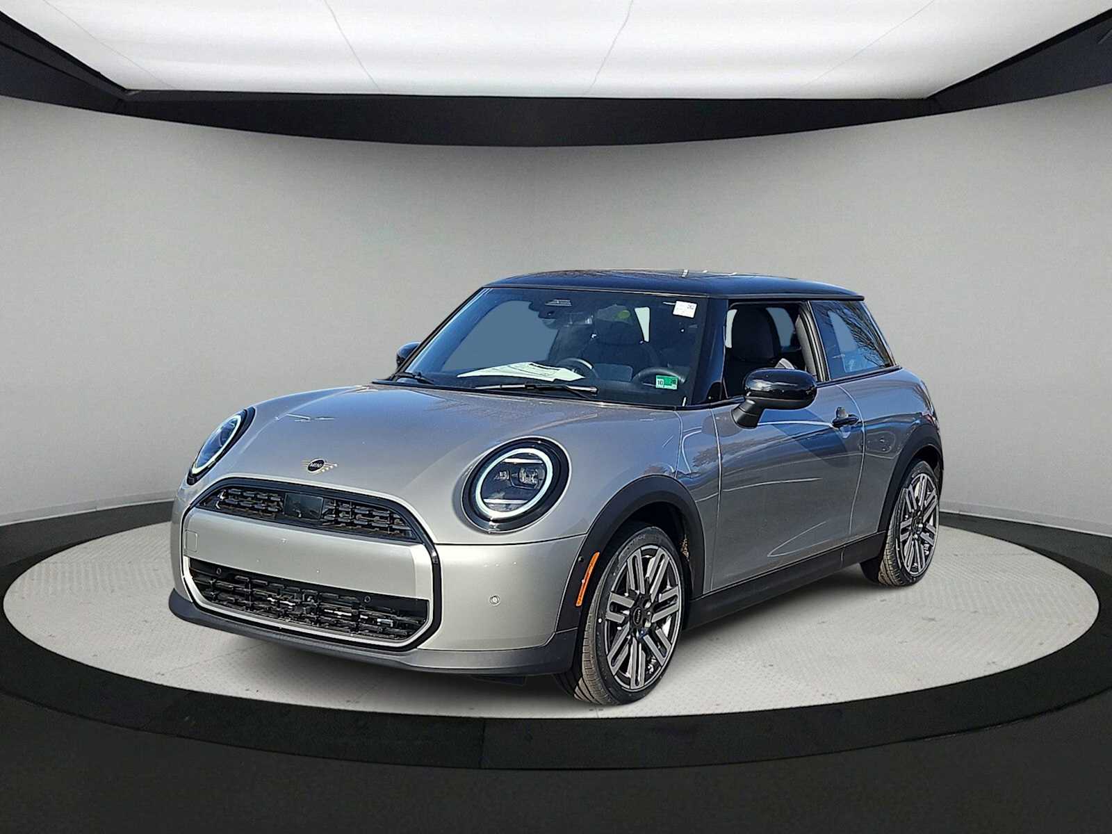 Thumbnail: 2026 MINI Cooper Hardtop - 4