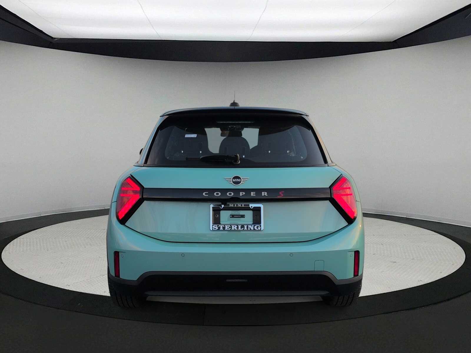 Thumbnail: 2026 MINI Cooper Hardtop - 7