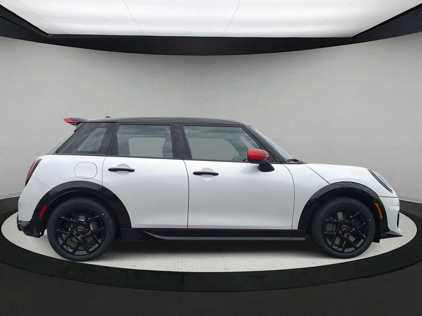 Thumbnail: 2026 MINI Cooper Hardtop - 9