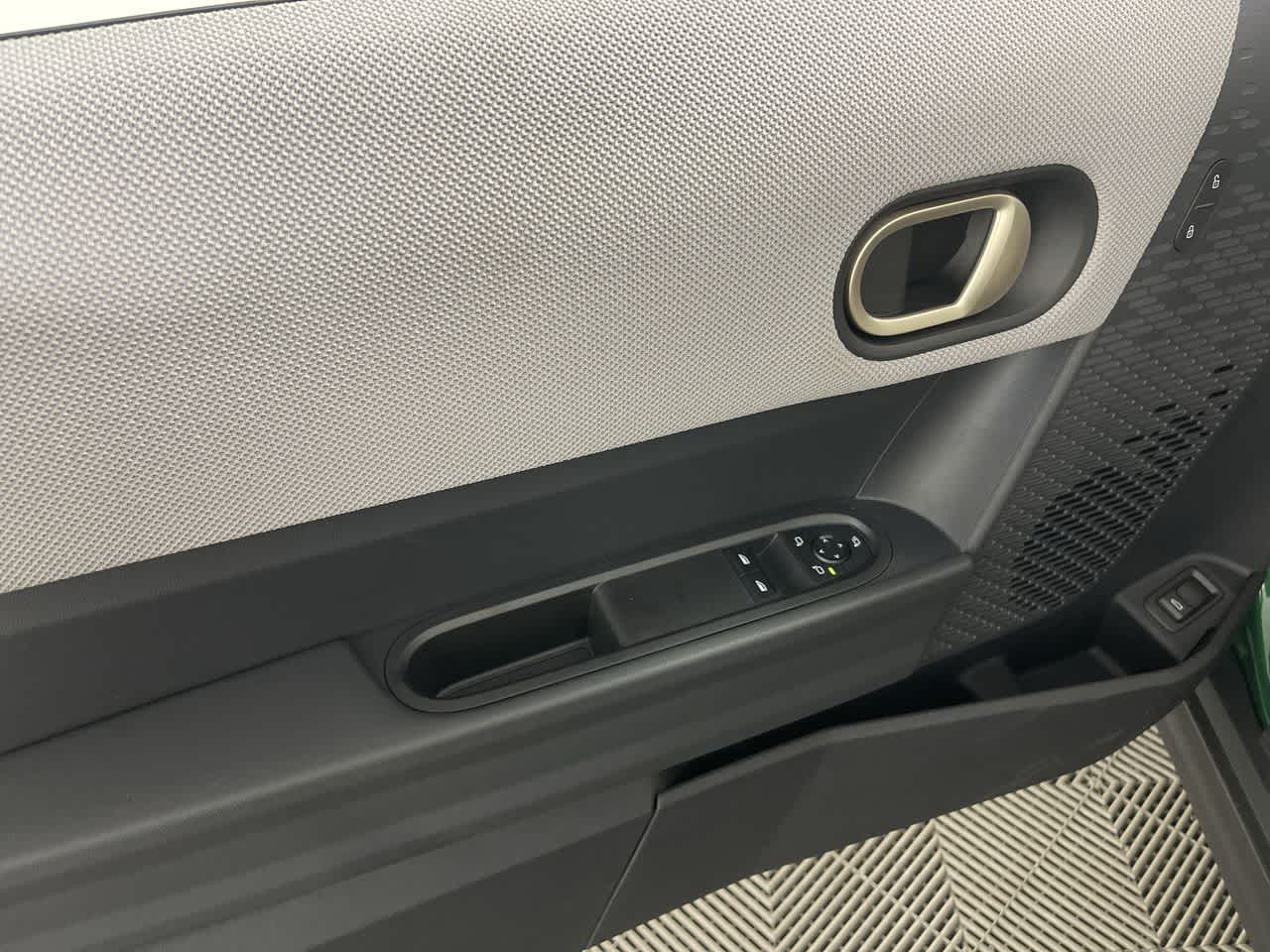 Thumbnail: 2025 MINI Cooper - 13