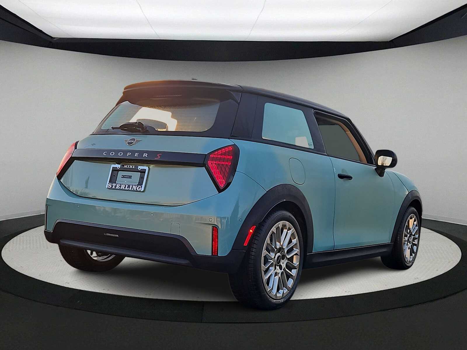 Thumbnail: 2026 MINI Cooper Hardtop - 8