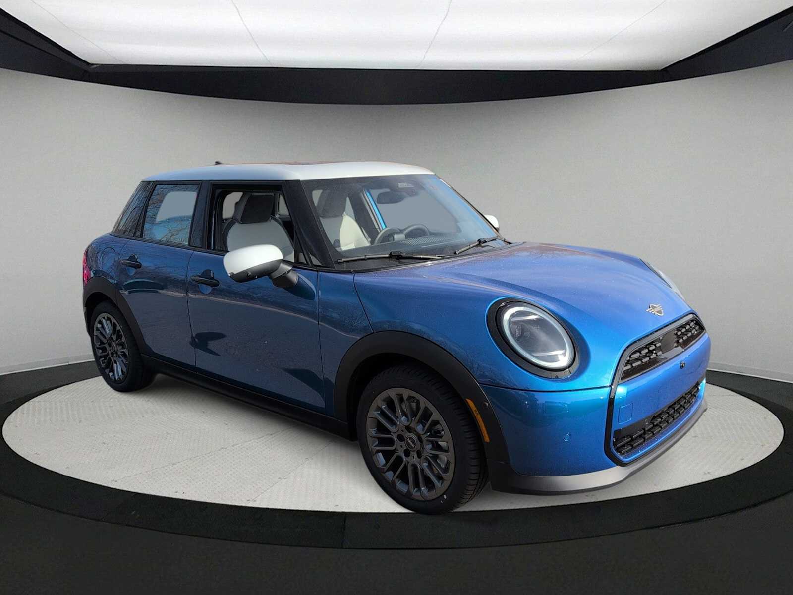 Thumbnail: 2026 MINI Cooper Hardtop - 2