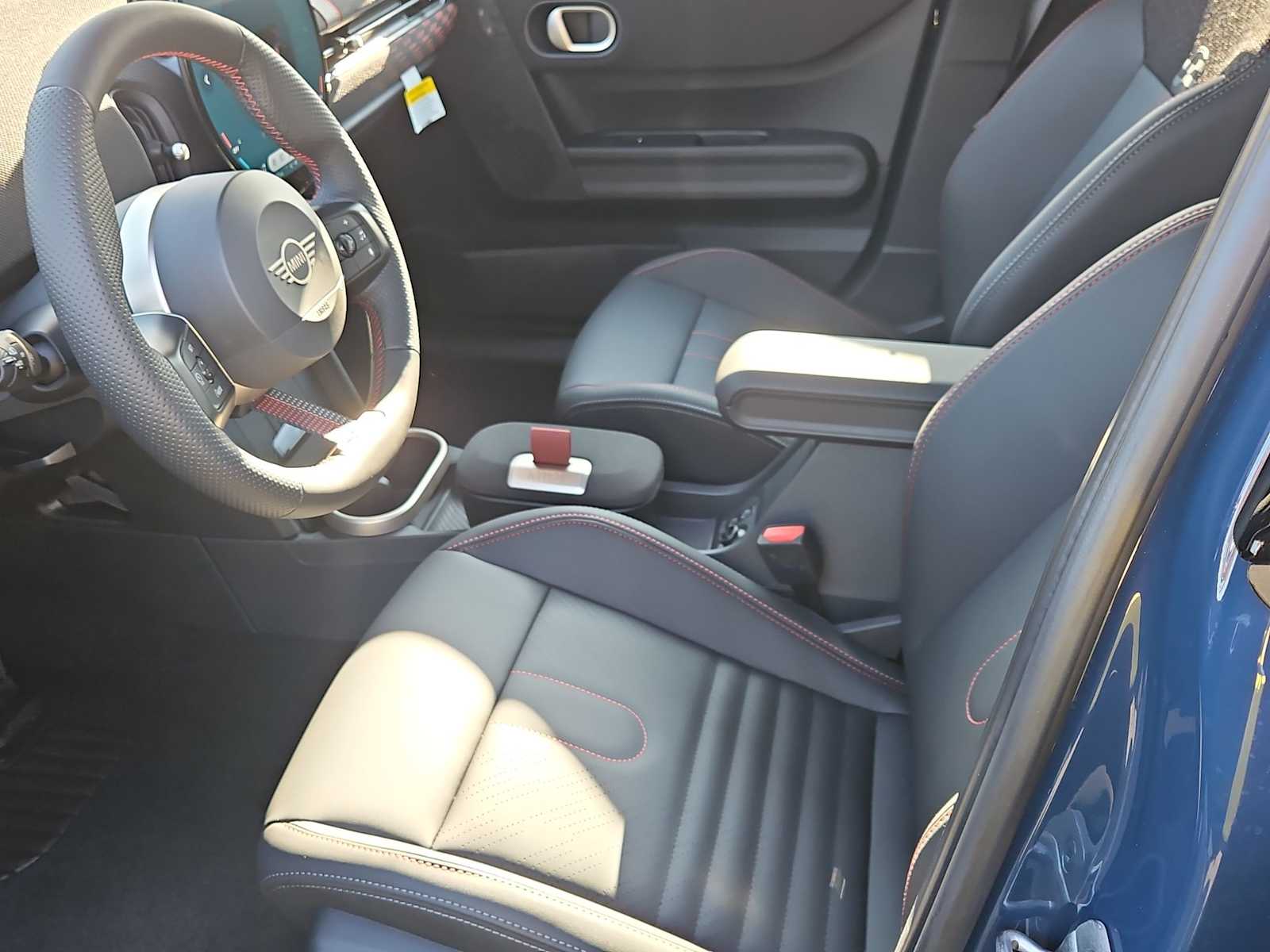 Thumbnail: 2026 MINI Cooper Hardtop - 13