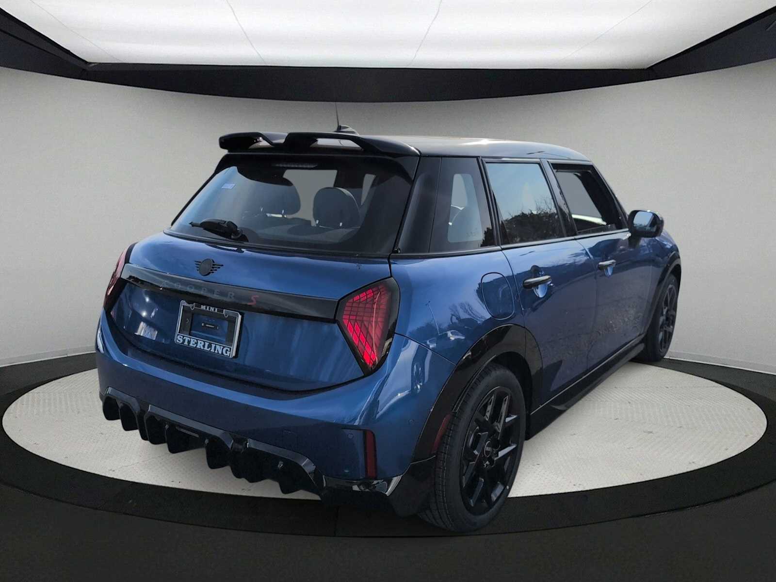Thumbnail: 2026 MINI Cooper Hardtop - 8