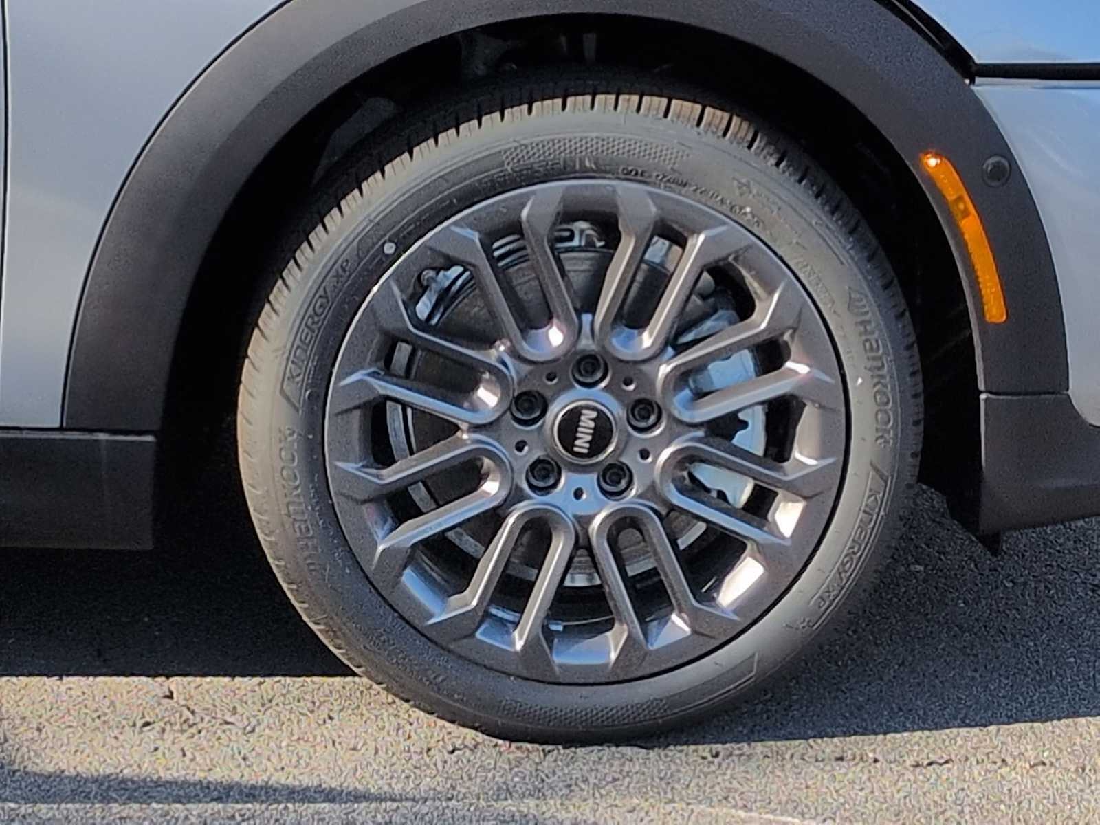 Thumbnail: 2026 MINI Cooper Hardtop - 13