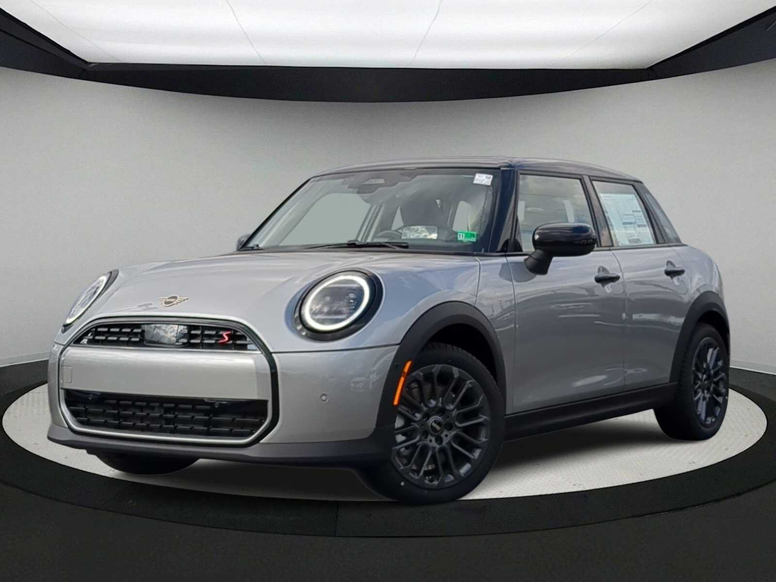 Thumbnail: 2026 MINI Cooper Hardtop - 1