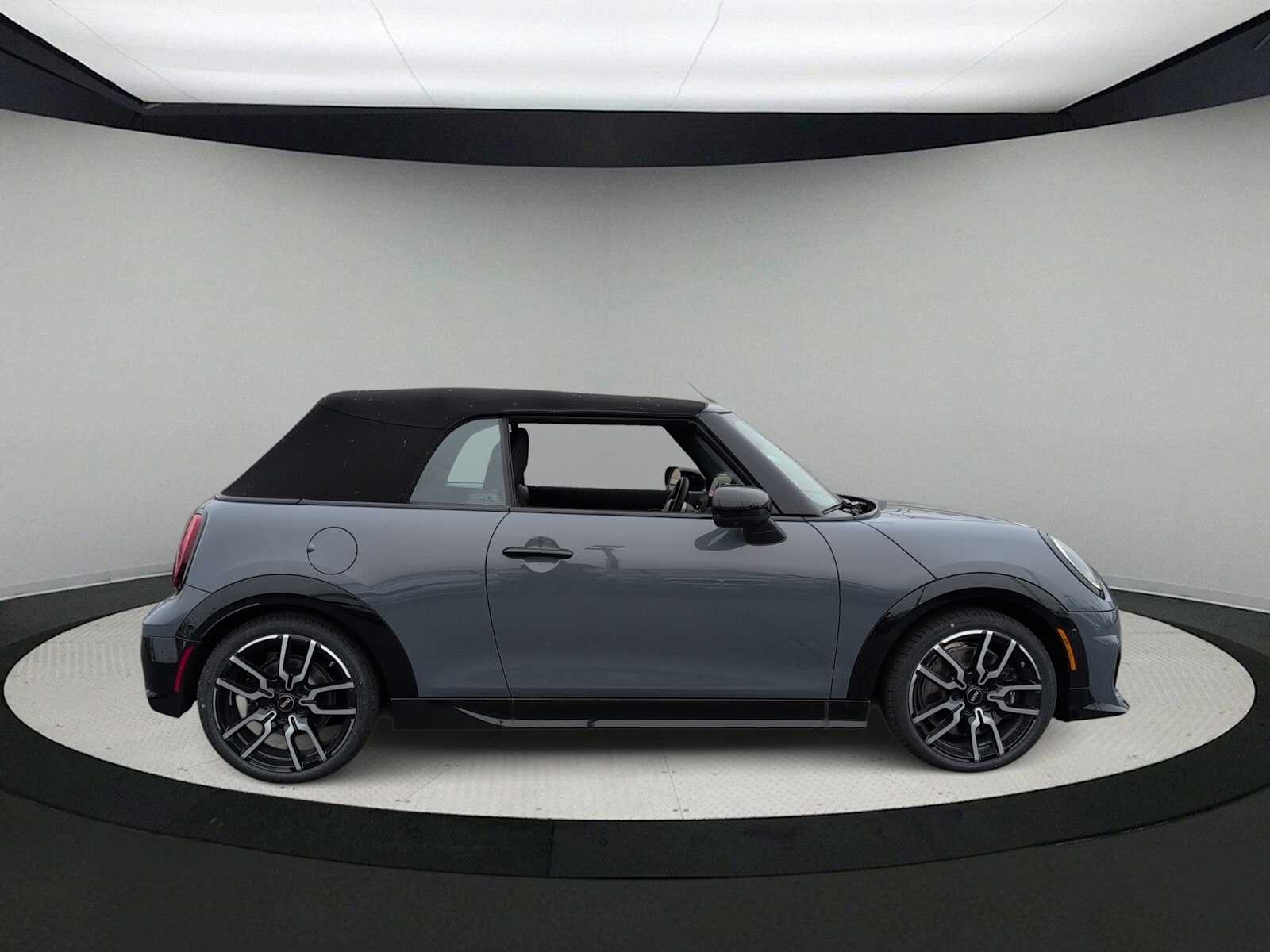 Thumbnail: 2026 MINI Cooper Convertible - 9