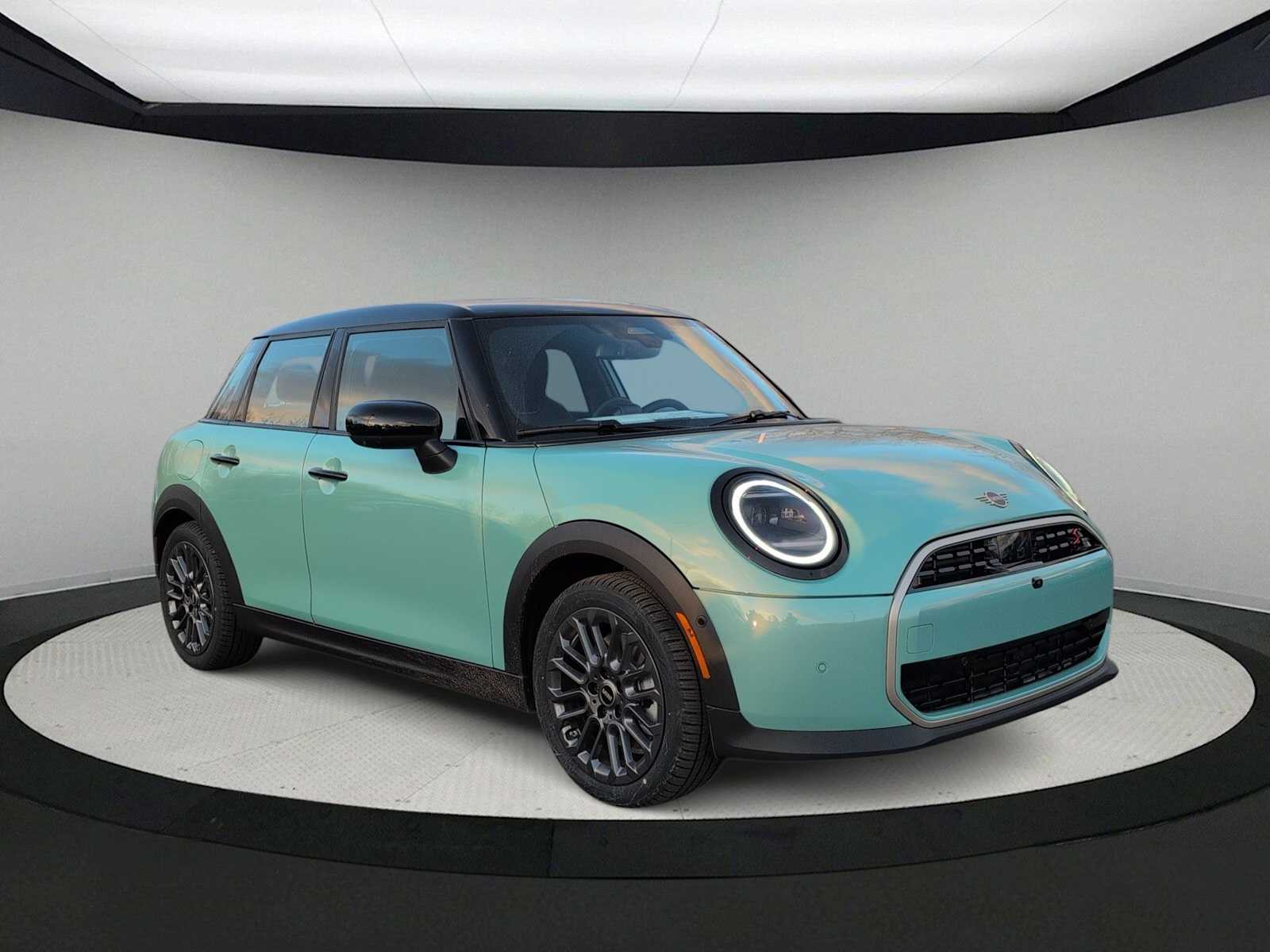 Thumbnail: 2026 MINI Cooper Hardtop - 2