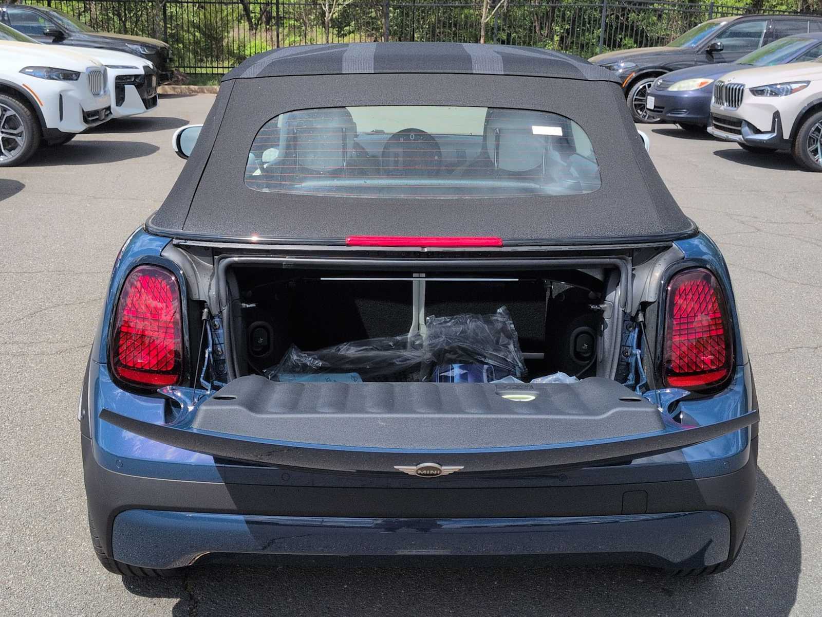 Thumbnail: 2026 MINI Cooper Convertible - 33