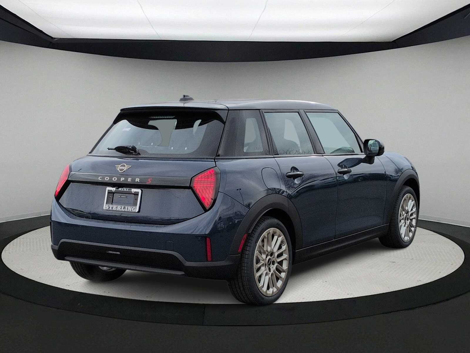 Thumbnail: 2026 MINI Cooper Hardtop - 8