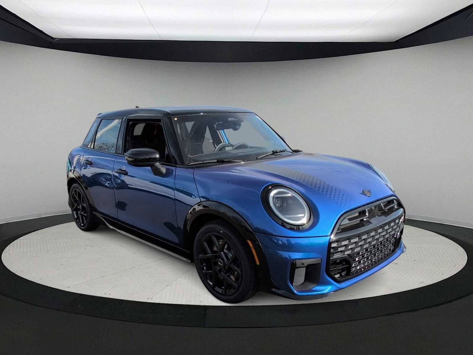 Thumbnail: 2026 MINI Cooper Hardtop - 2
