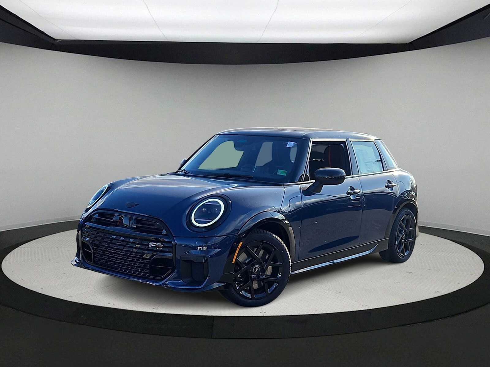 Thumbnail: 2026 MINI Cooper Hardtop - 1