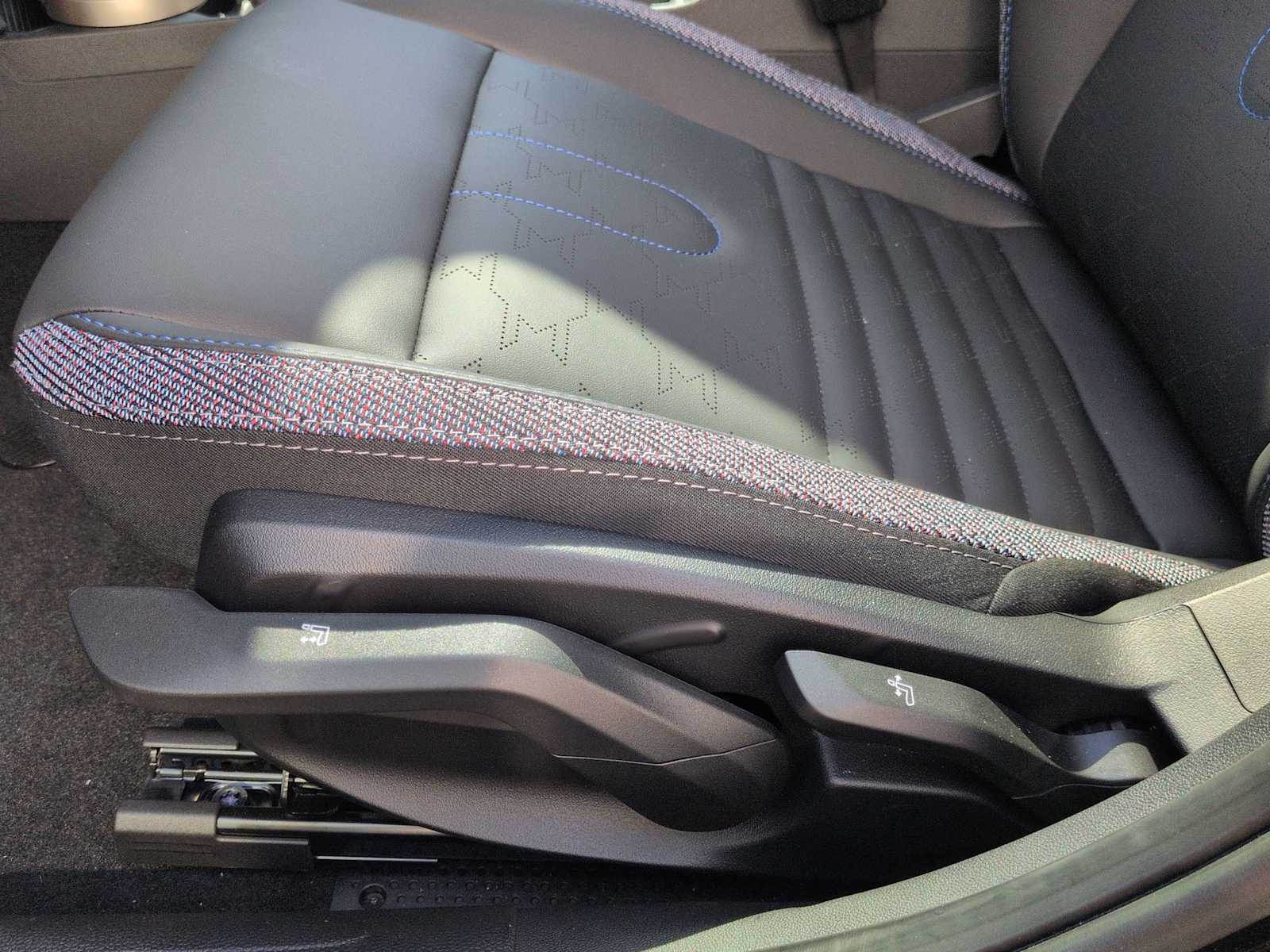 Thumbnail: 2026 MINI Cooper Hardtop - 18