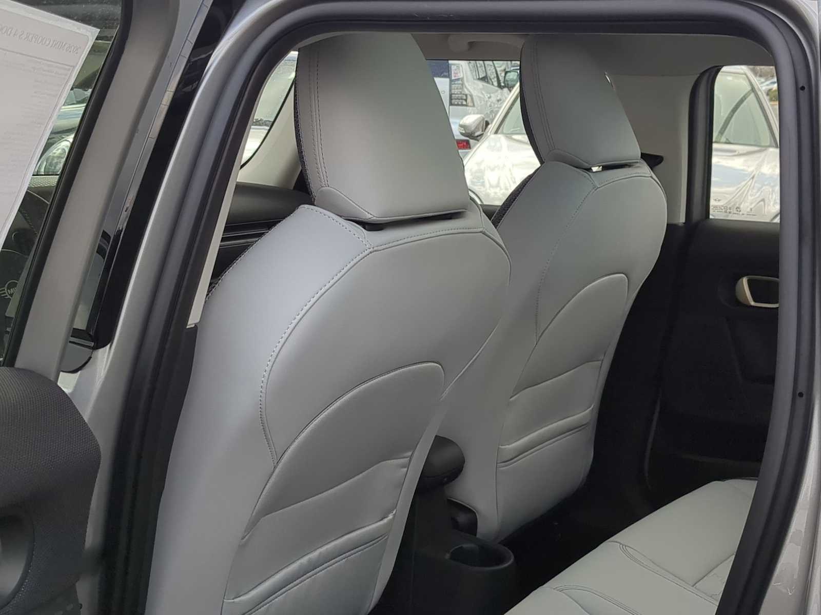 Thumbnail: 2026 MINI Cooper Hardtop - 19