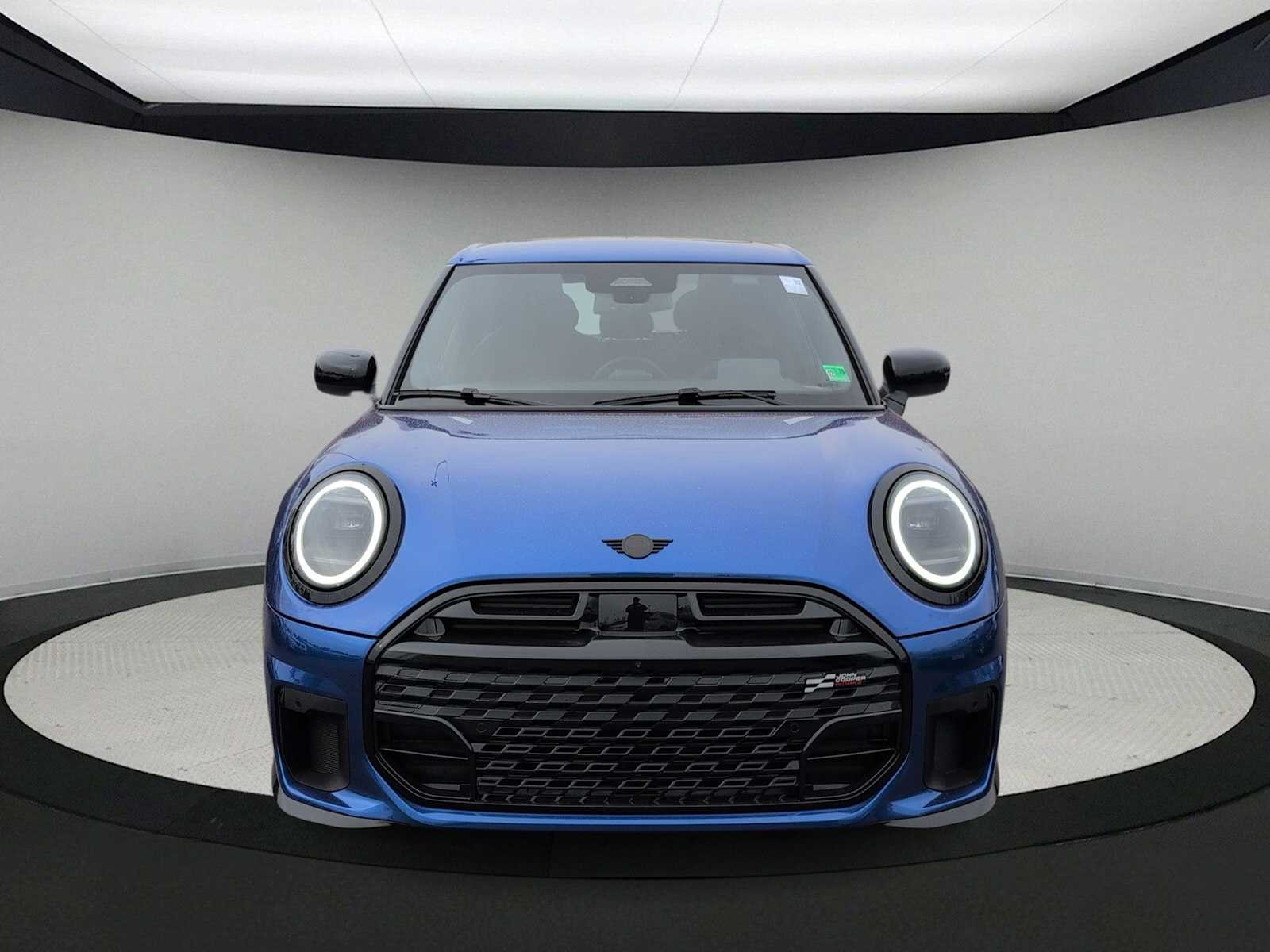 Thumbnail: 2026 MINI Cooper Hardtop - 3
