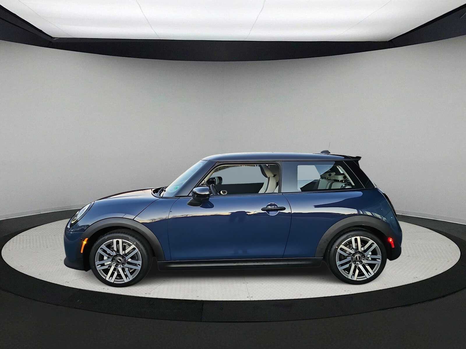 Thumbnail: 2026 MINI Cooper Hardtop - 5