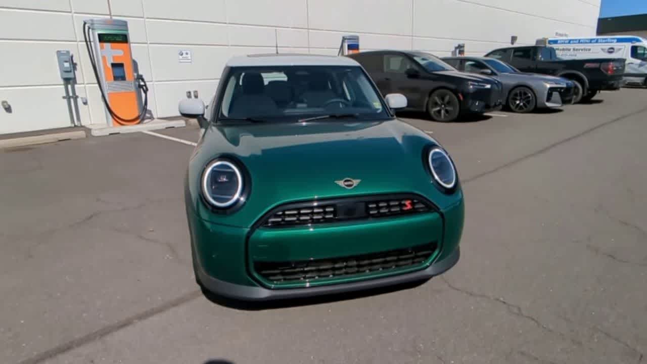Thumbnail: 2025 MINI Cooper Hardtop - 4