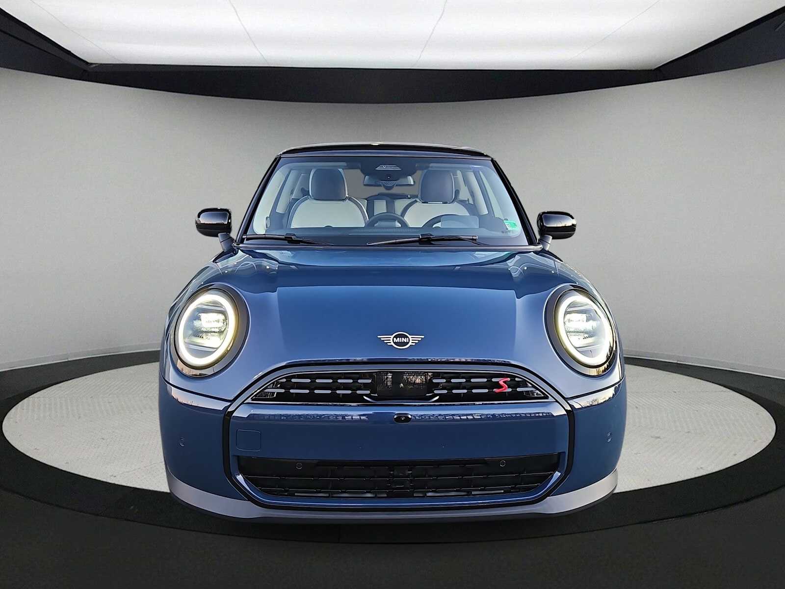 Thumbnail: 2026 MINI Cooper Hardtop - 3
