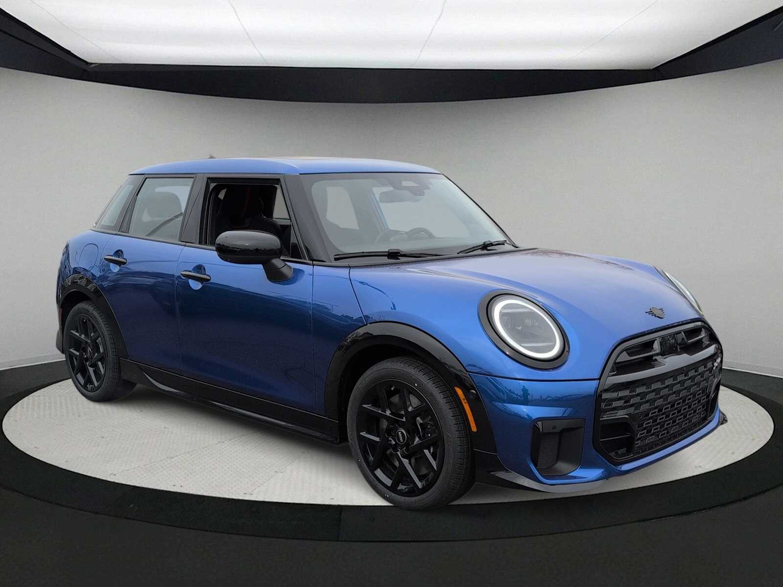 Thumbnail: 2026 MINI Cooper Hardtop - 2