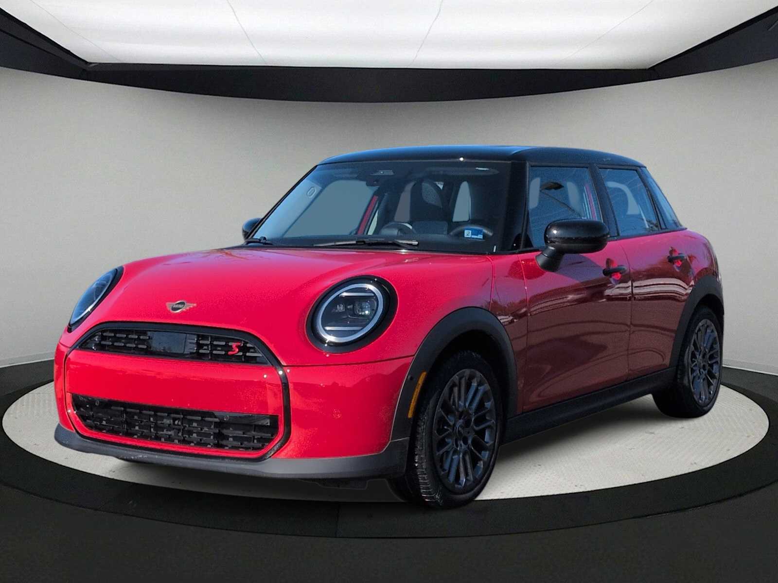Thumbnail: 2025 MINI Cooper Hardtop - 4