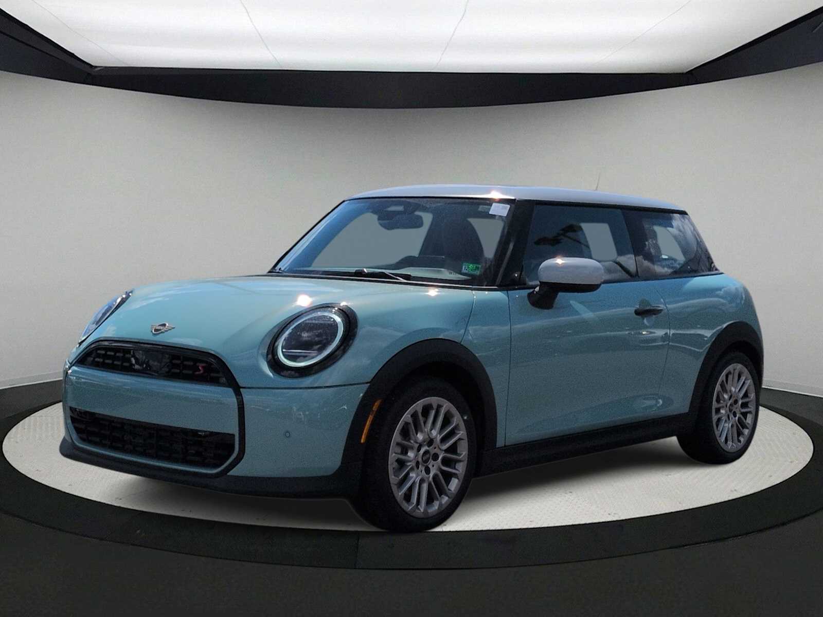 Thumbnail: 2026 MINI Cooper Hardtop - 4