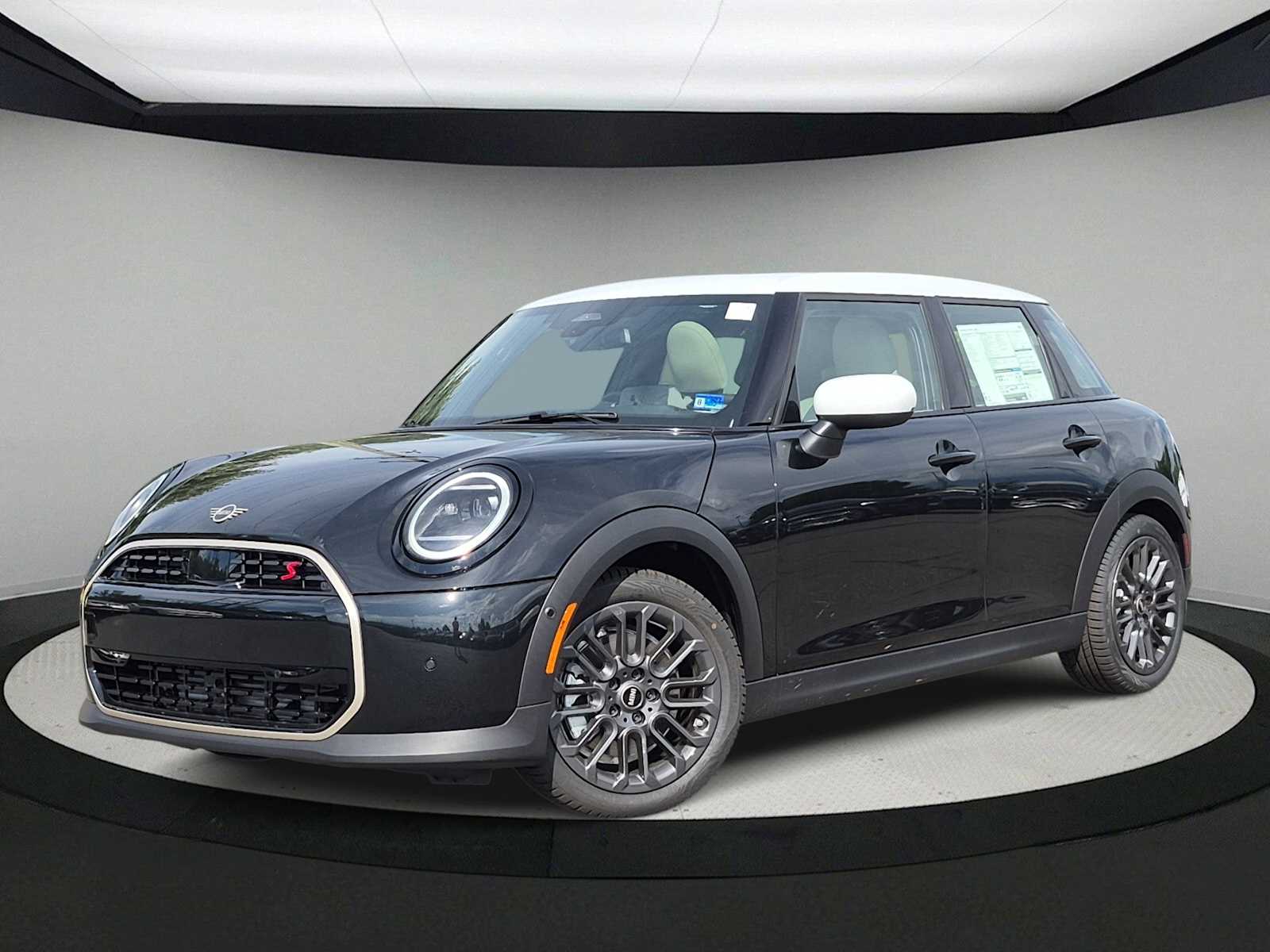 2026 MINI Hardtop 4 Door S