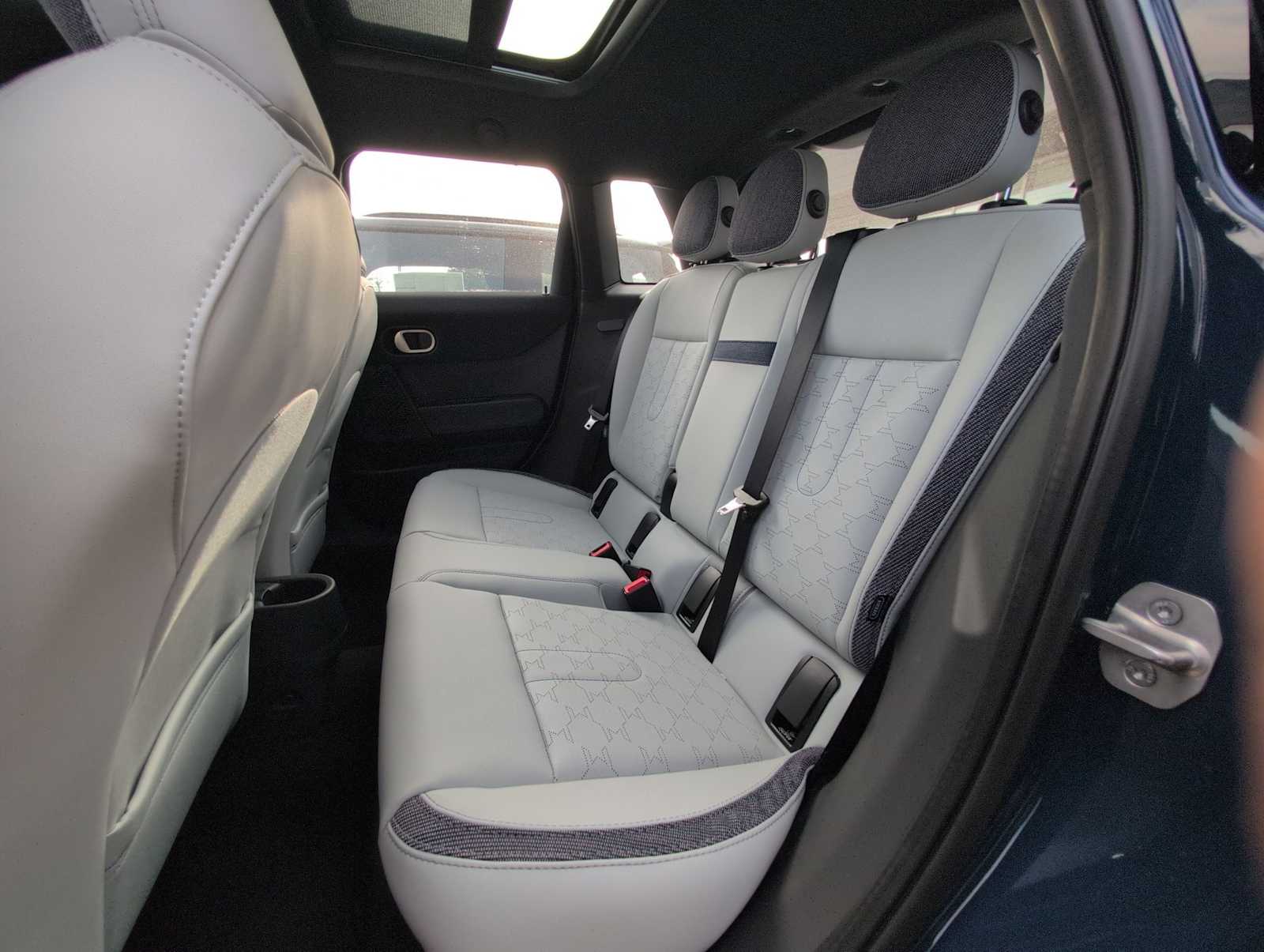 Thumbnail: 2026 MINI Cooper Hardtop - 21