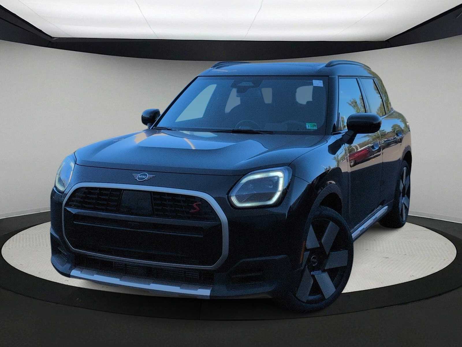 Thumbnail: 2025 MINI Cooper Countryman - 1