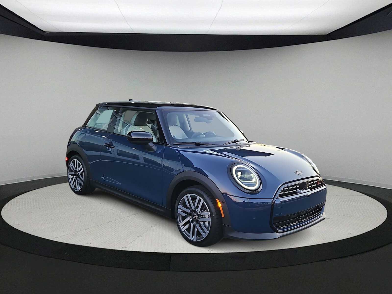 Thumbnail: 2026 MINI Cooper Hardtop - 2