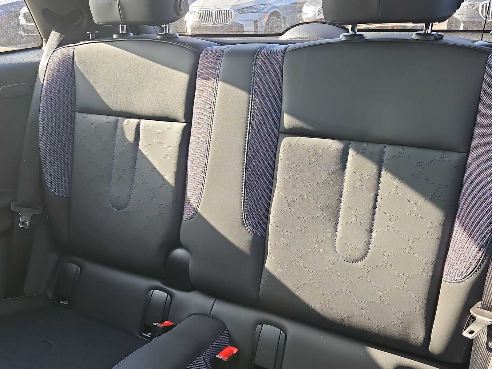 Thumbnail: 2026 MINI Cooper Hardtop - 18