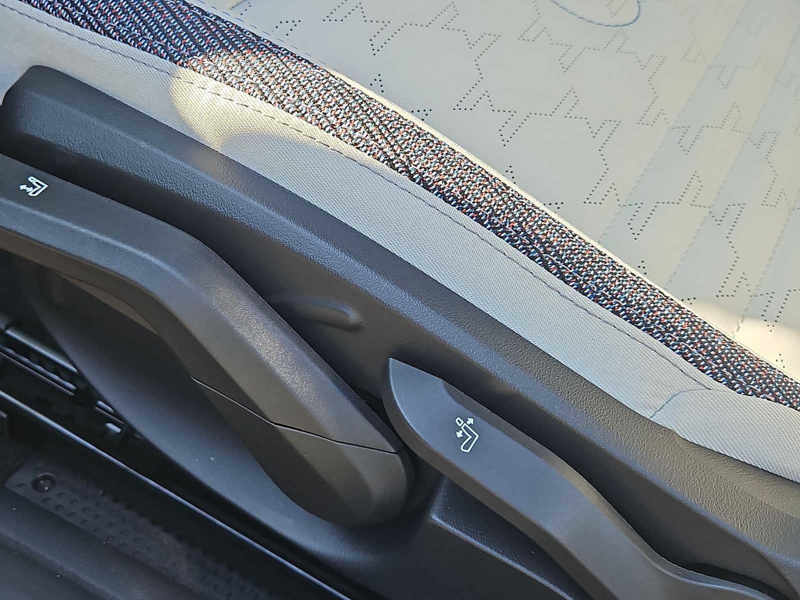 Thumbnail: 2026 MINI Cooper Hardtop - 16