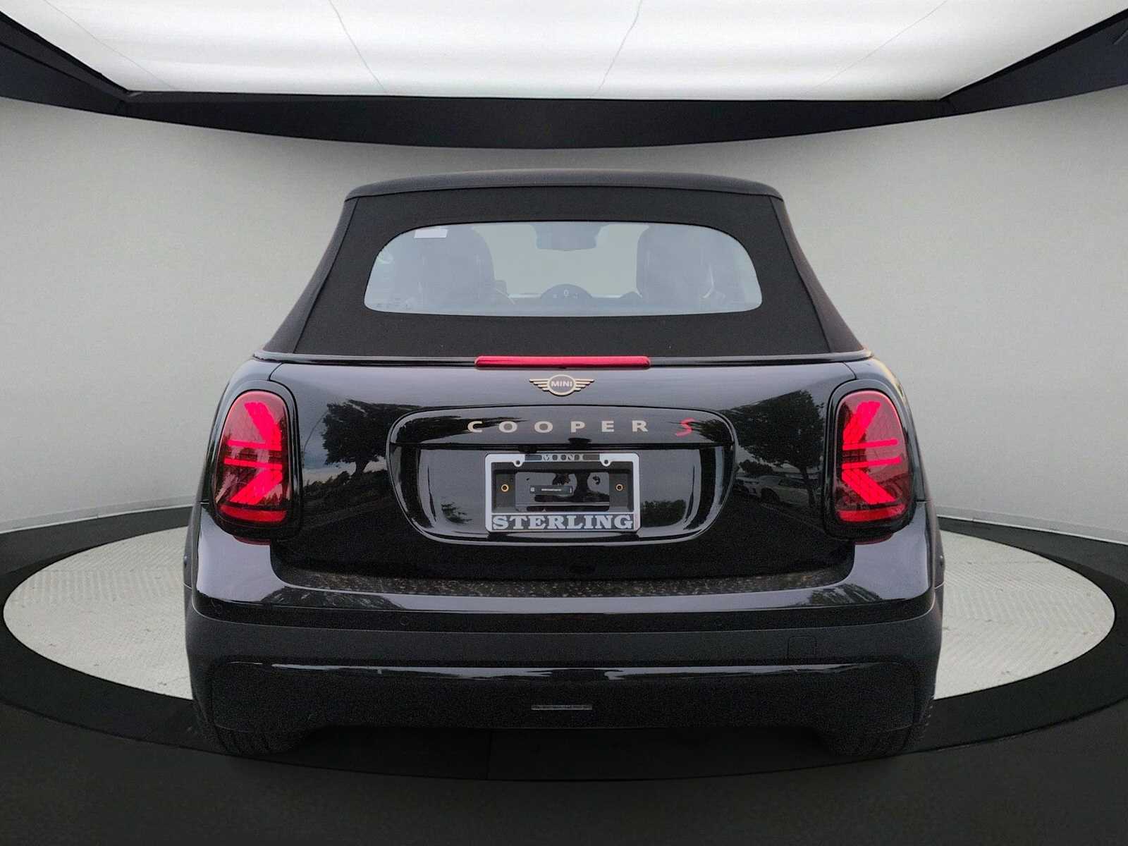 Thumbnail: 2026 MINI Cooper Convertible - 7