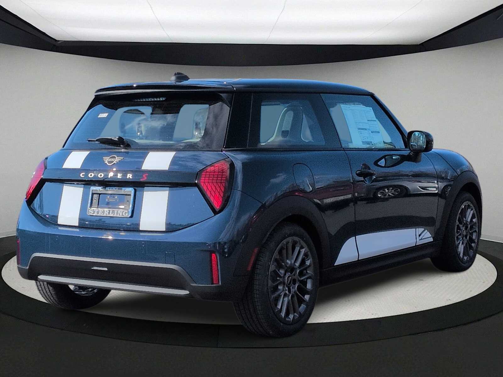 Thumbnail: 2026 MINI Cooper Hardtop - 8