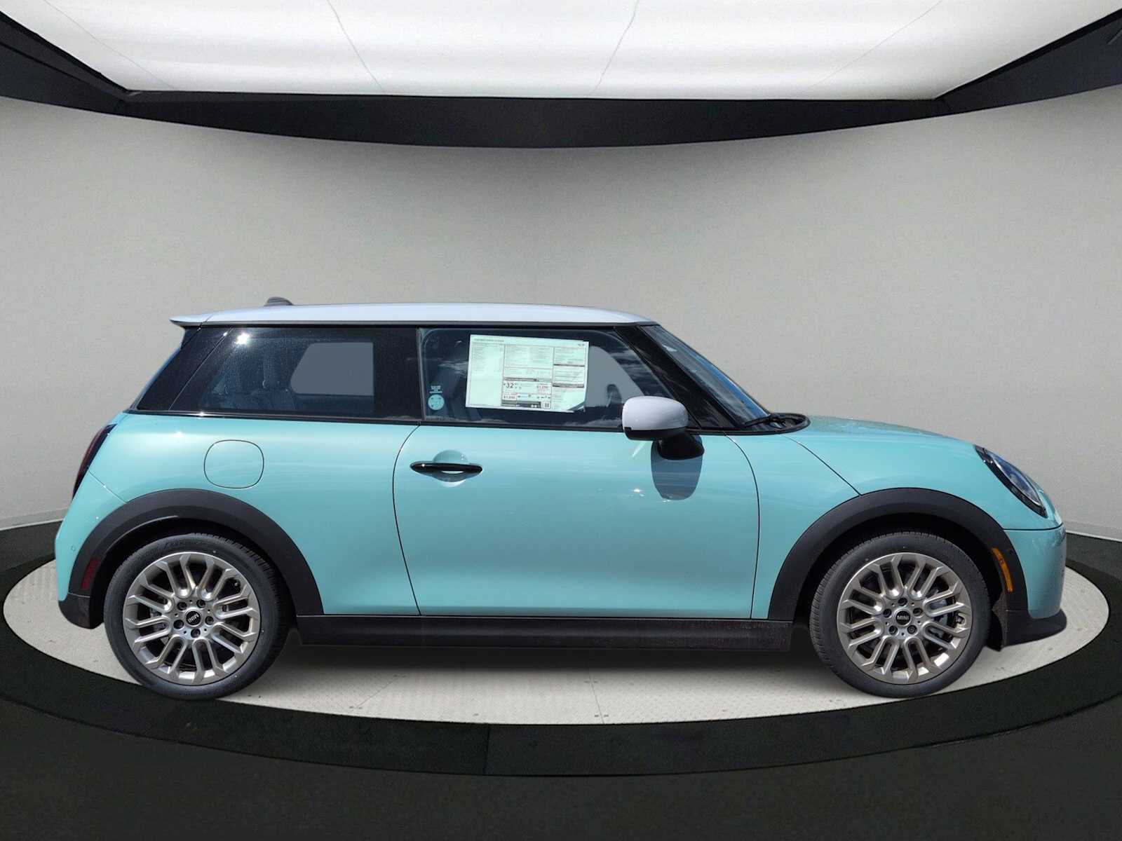 Thumbnail: 2026 MINI Cooper Hardtop - 9