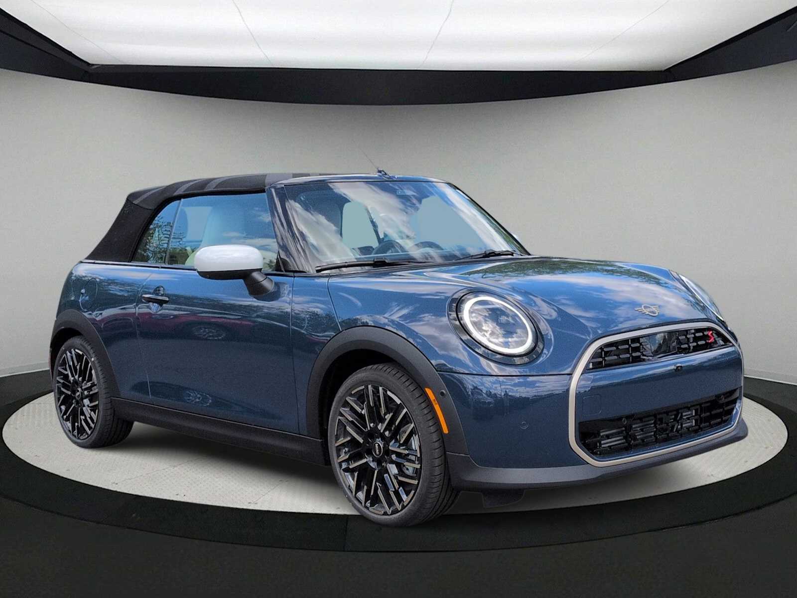 Thumbnail: 2026 MINI Cooper Convertible - 2