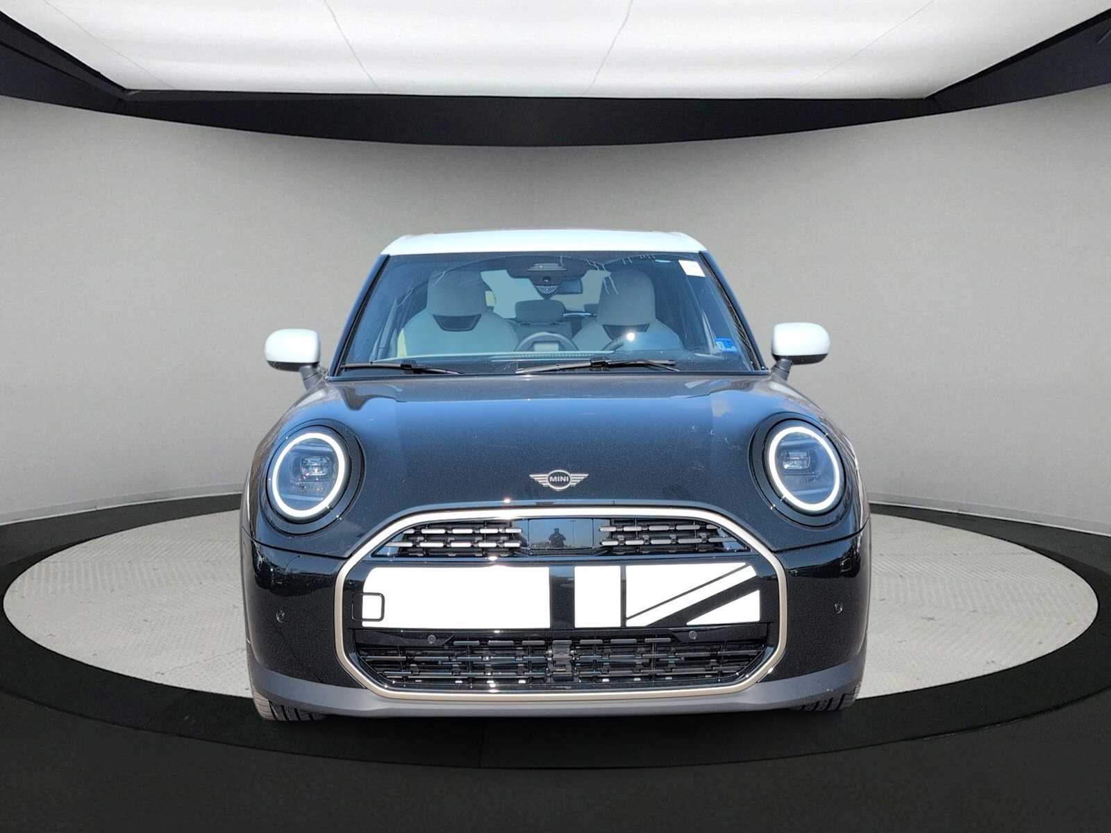Thumbnail: 2026 MINI Cooper Hardtop - 3