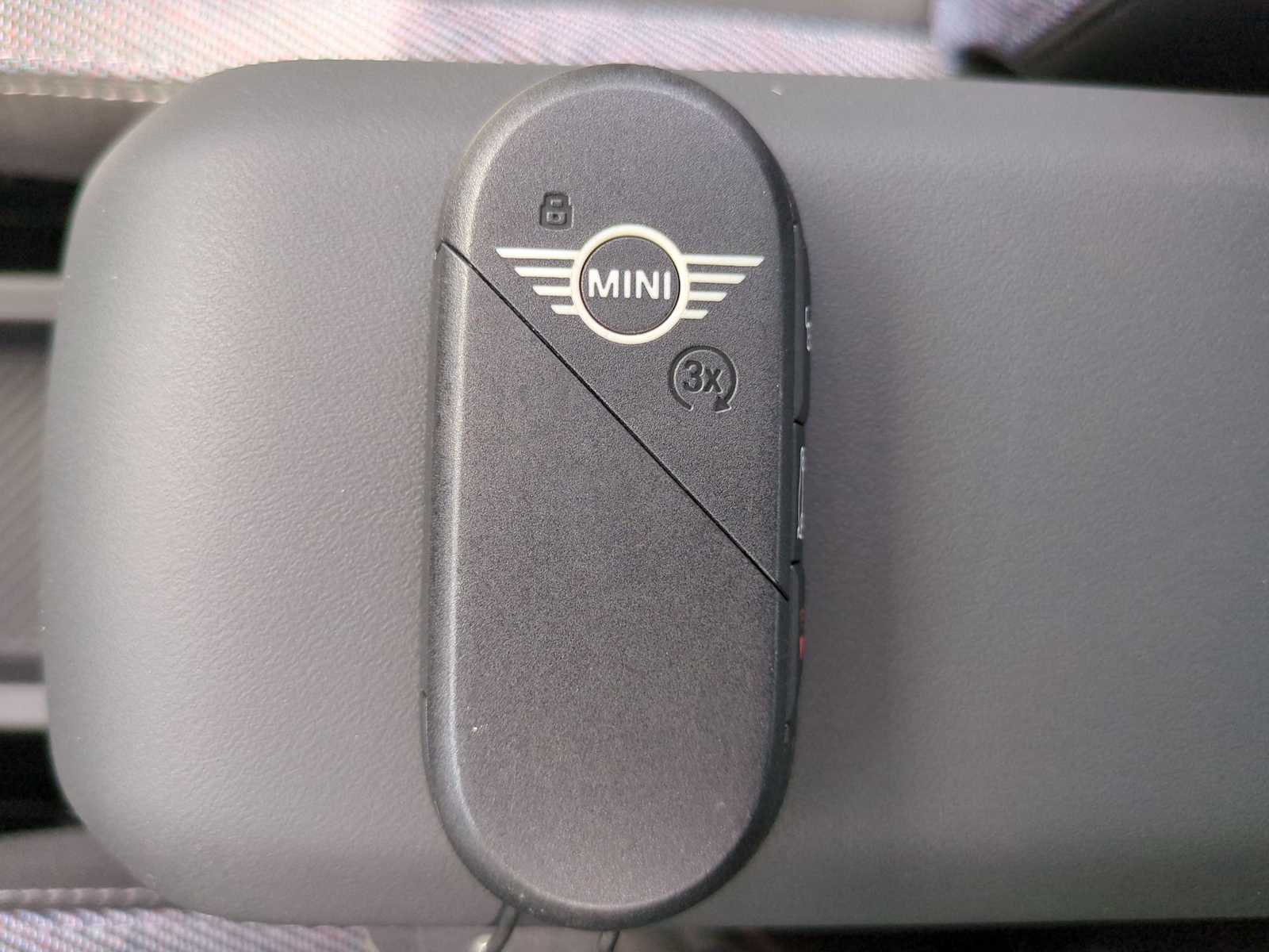 2025 MINI Cooper Hardtop S 24