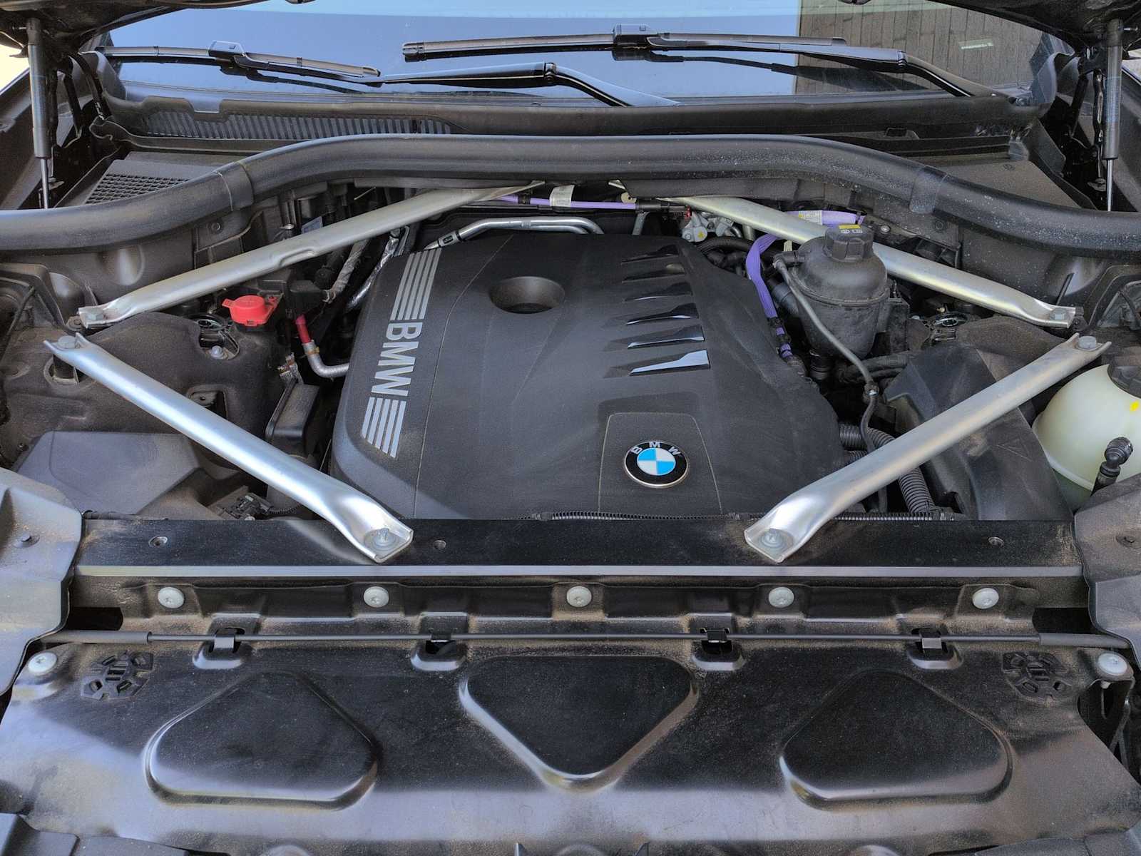 Thumbnail: 2023 BMW X7 - 15
