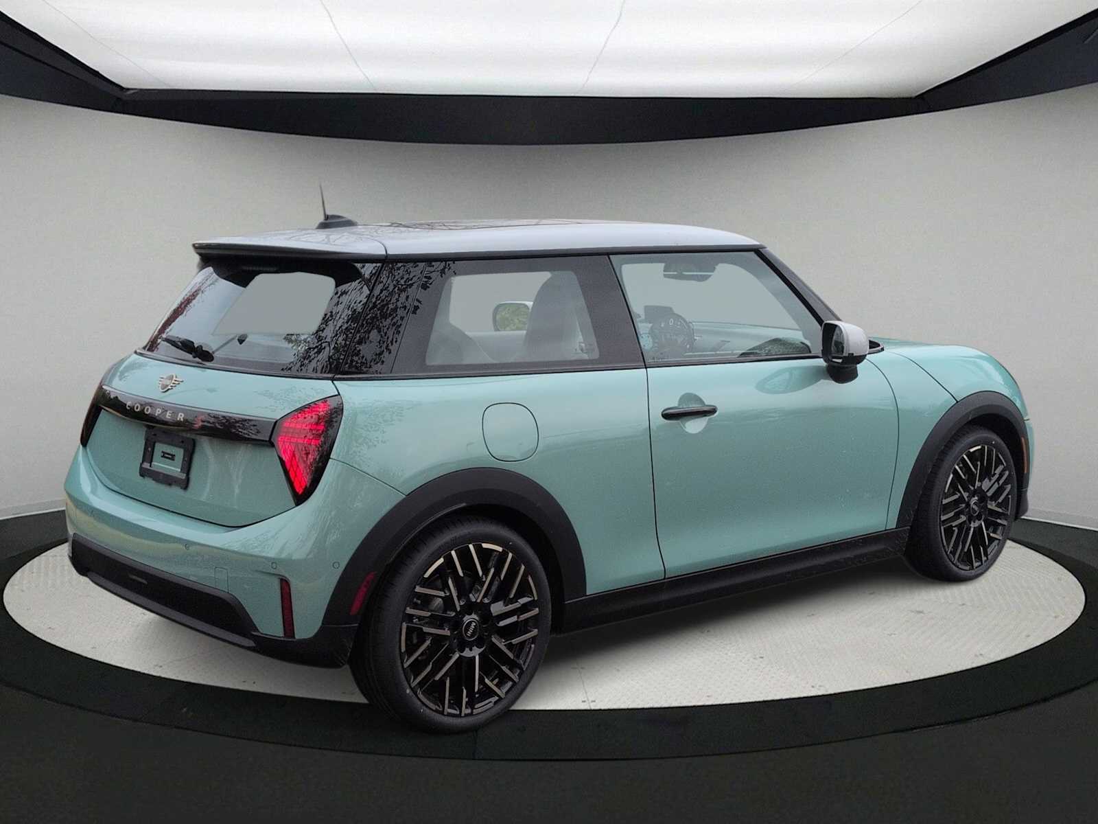 Thumbnail: 2026 MINI Cooper Hardtop - 8