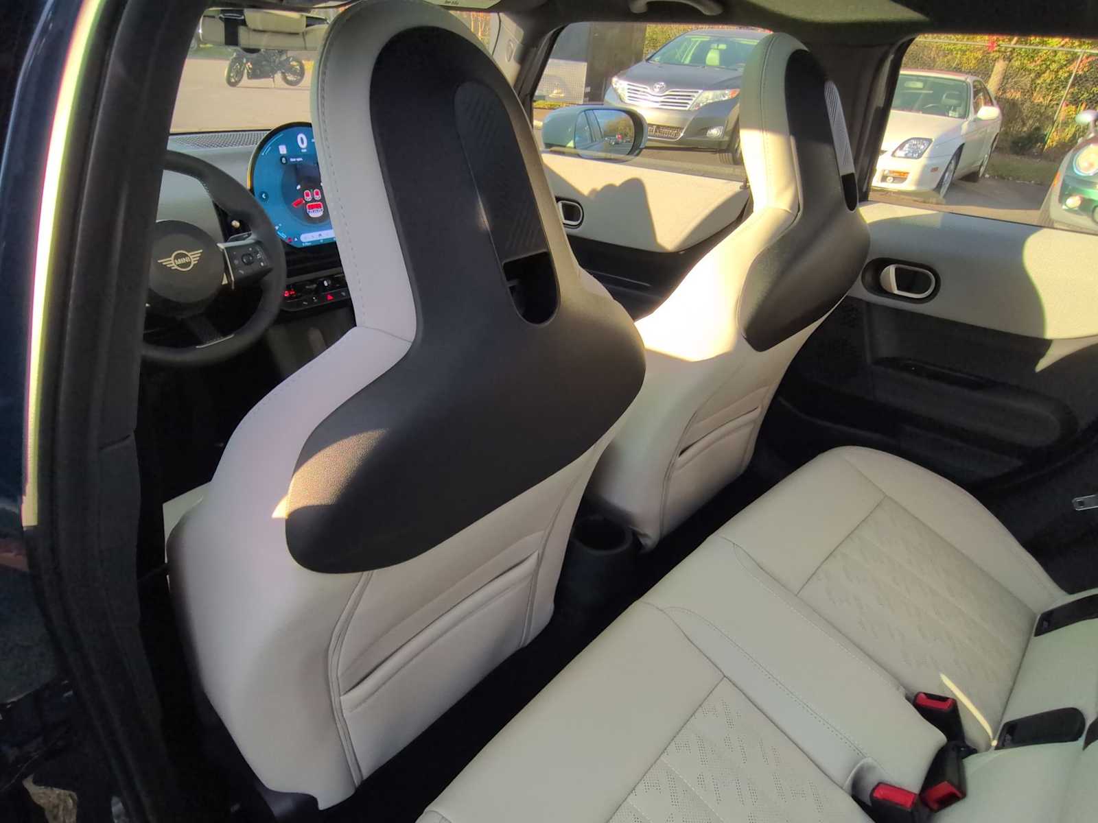 Thumbnail: 2026 MINI Cooper Hardtop - 19