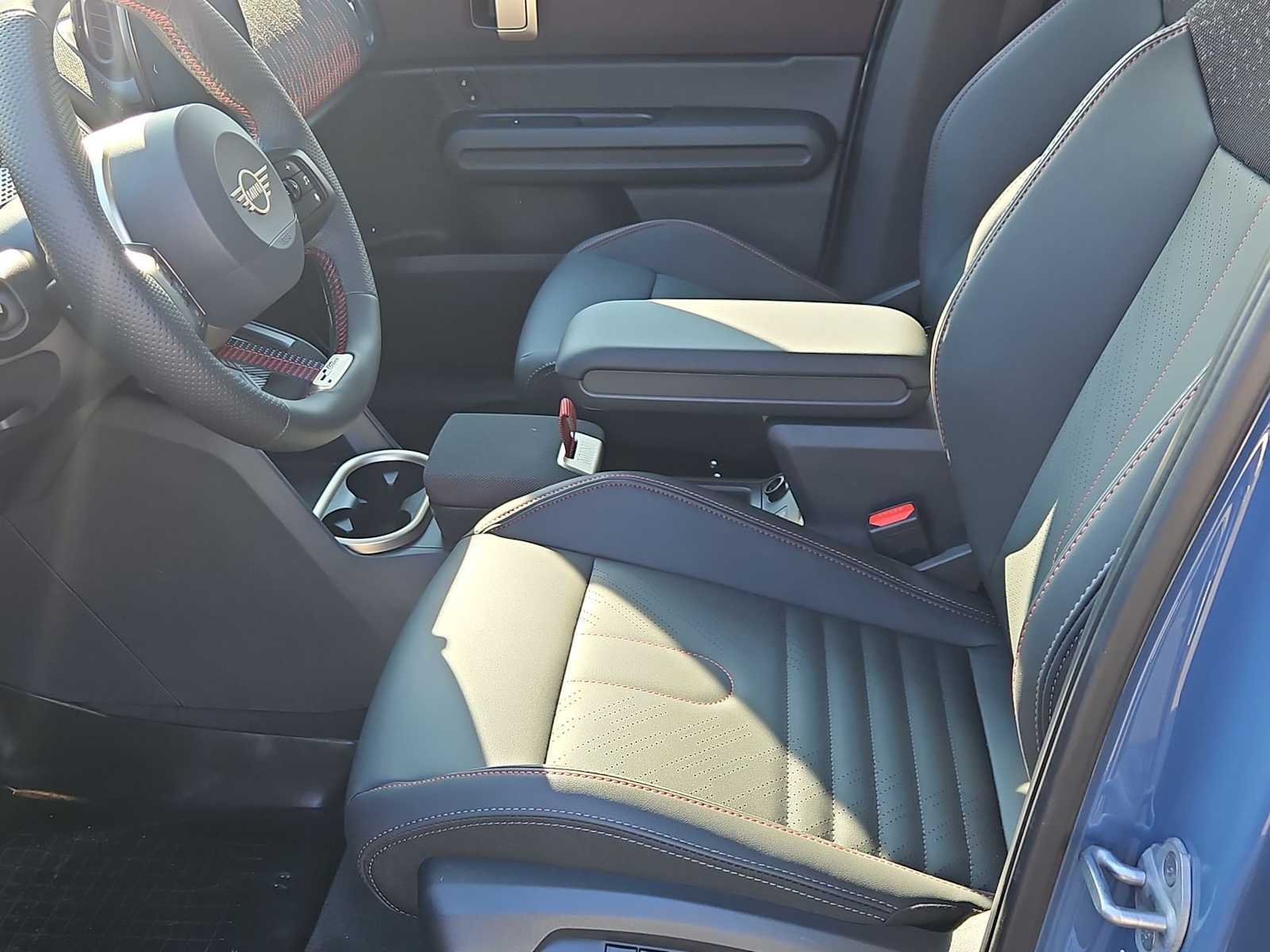 Thumbnail: 2026 MINI Cooper Countryman - 15