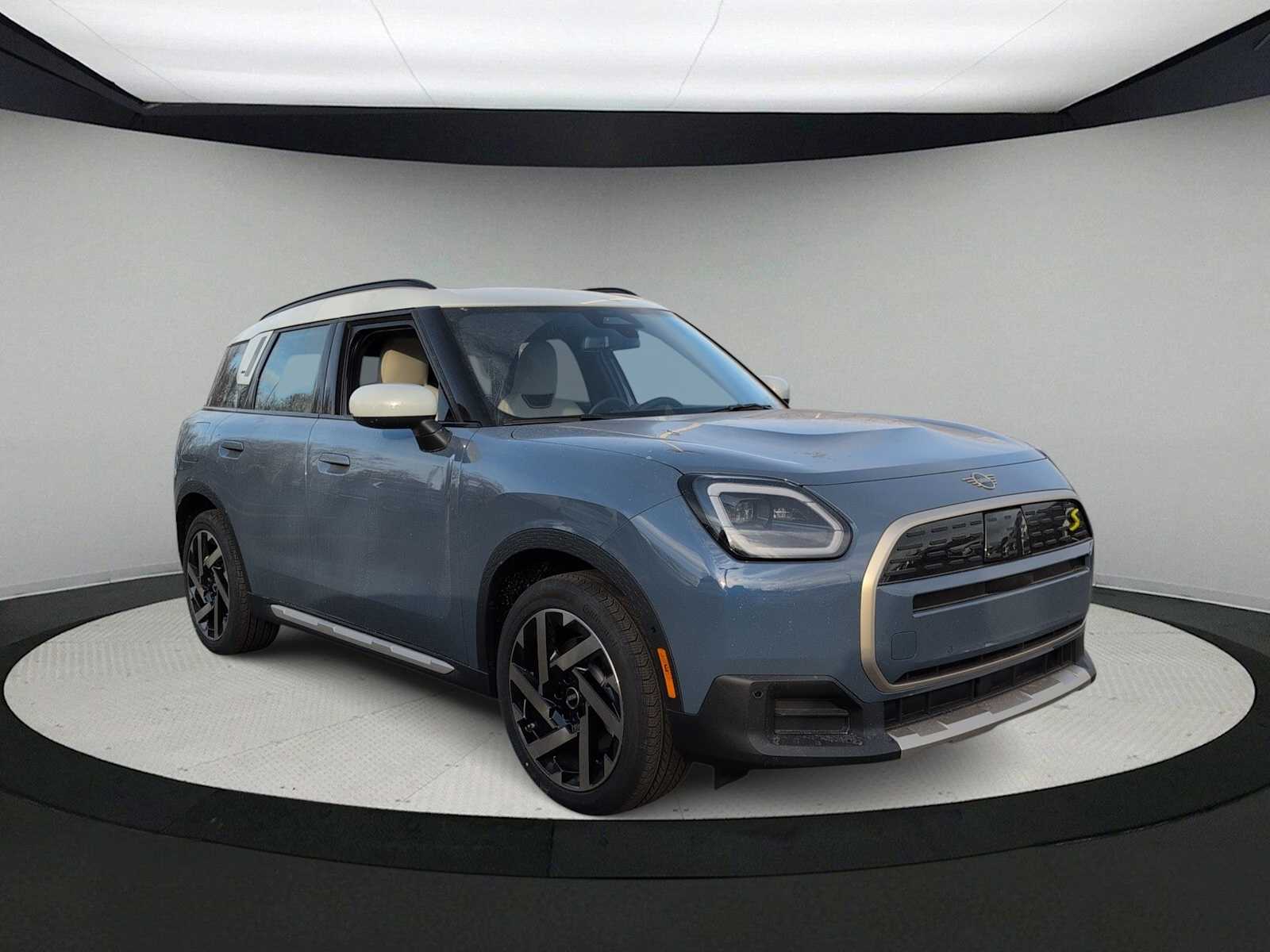 Thumbnail: 2026 MINI Cooper Countryman - 2