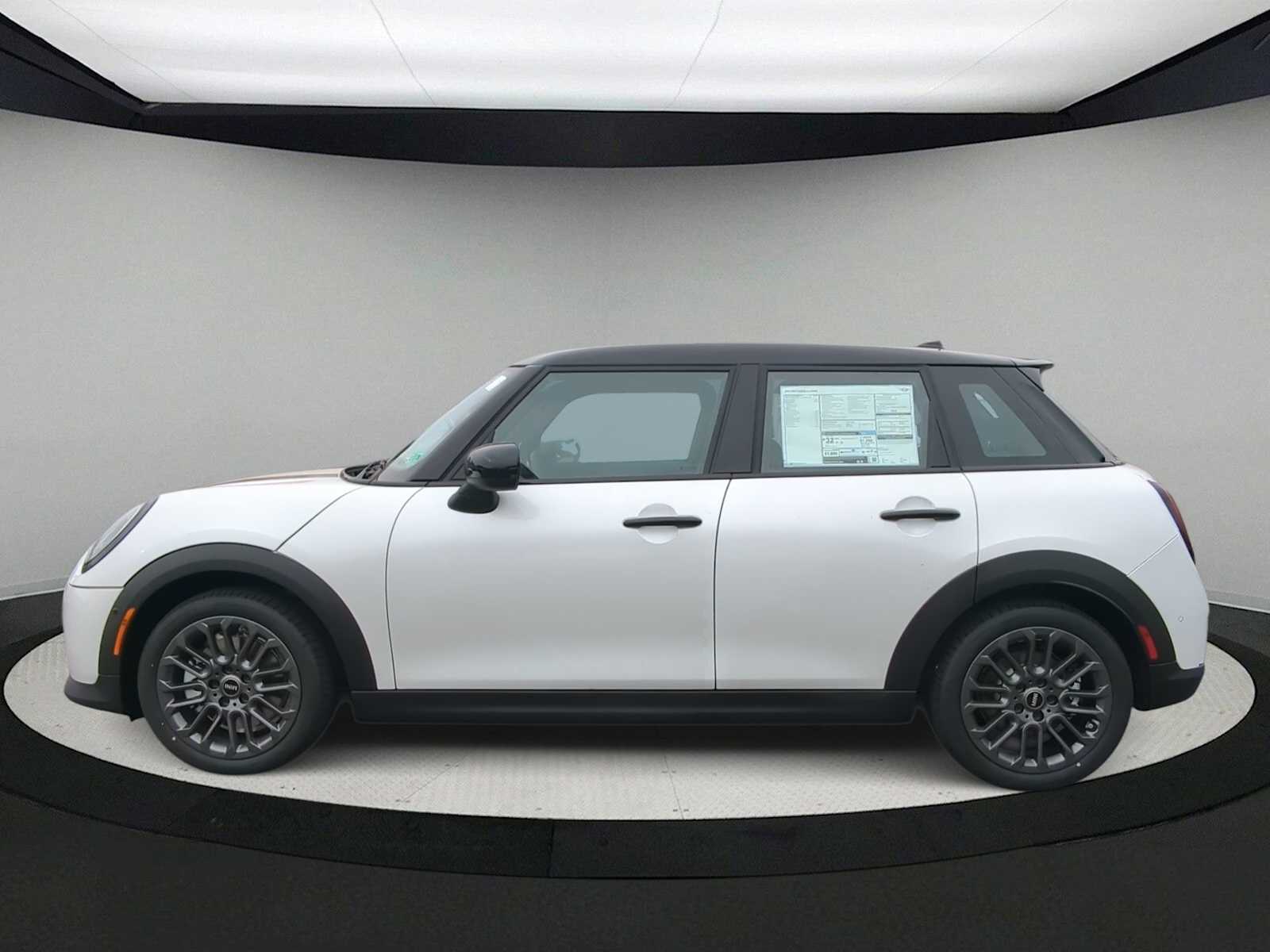 Thumbnail: 2026 MINI Cooper Hardtop - 5
