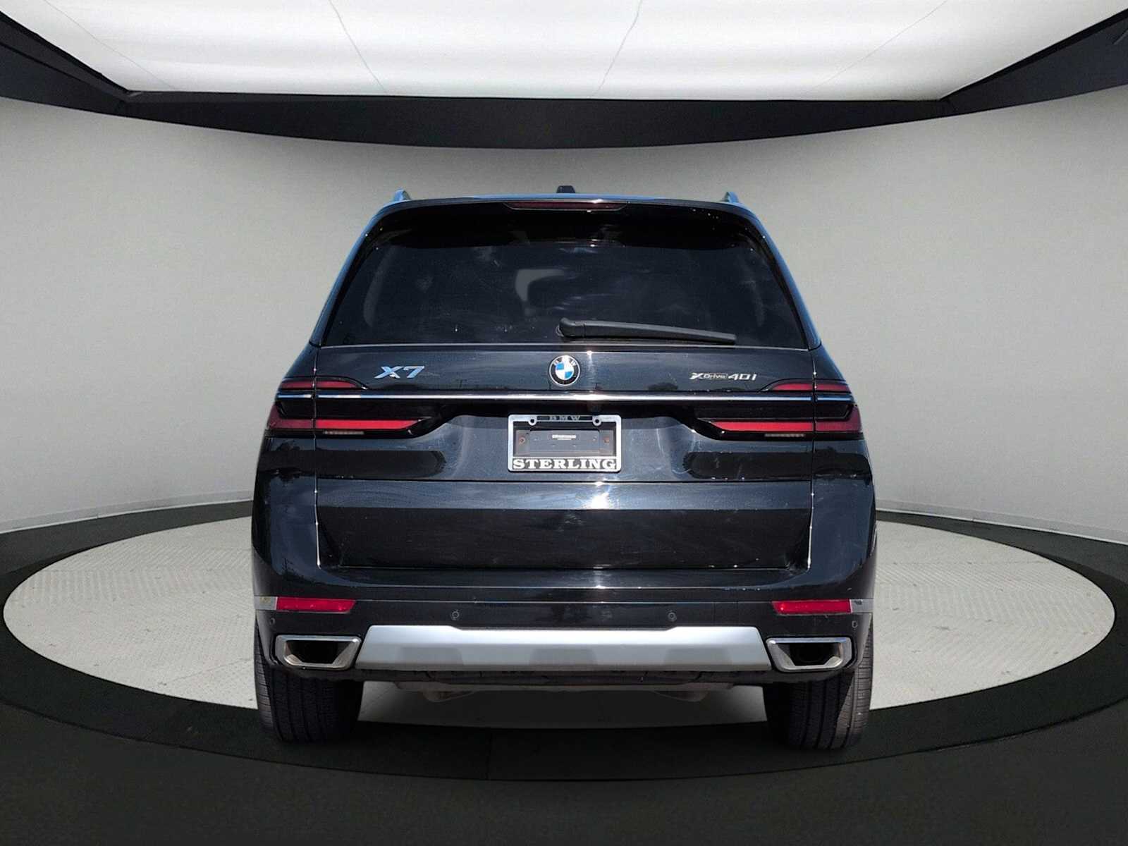 Thumbnail: 2023 BMW X7 - 7