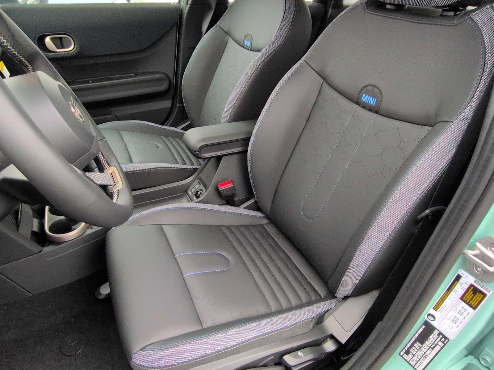 Thumbnail: 2026 MINI Cooper Hardtop - 16