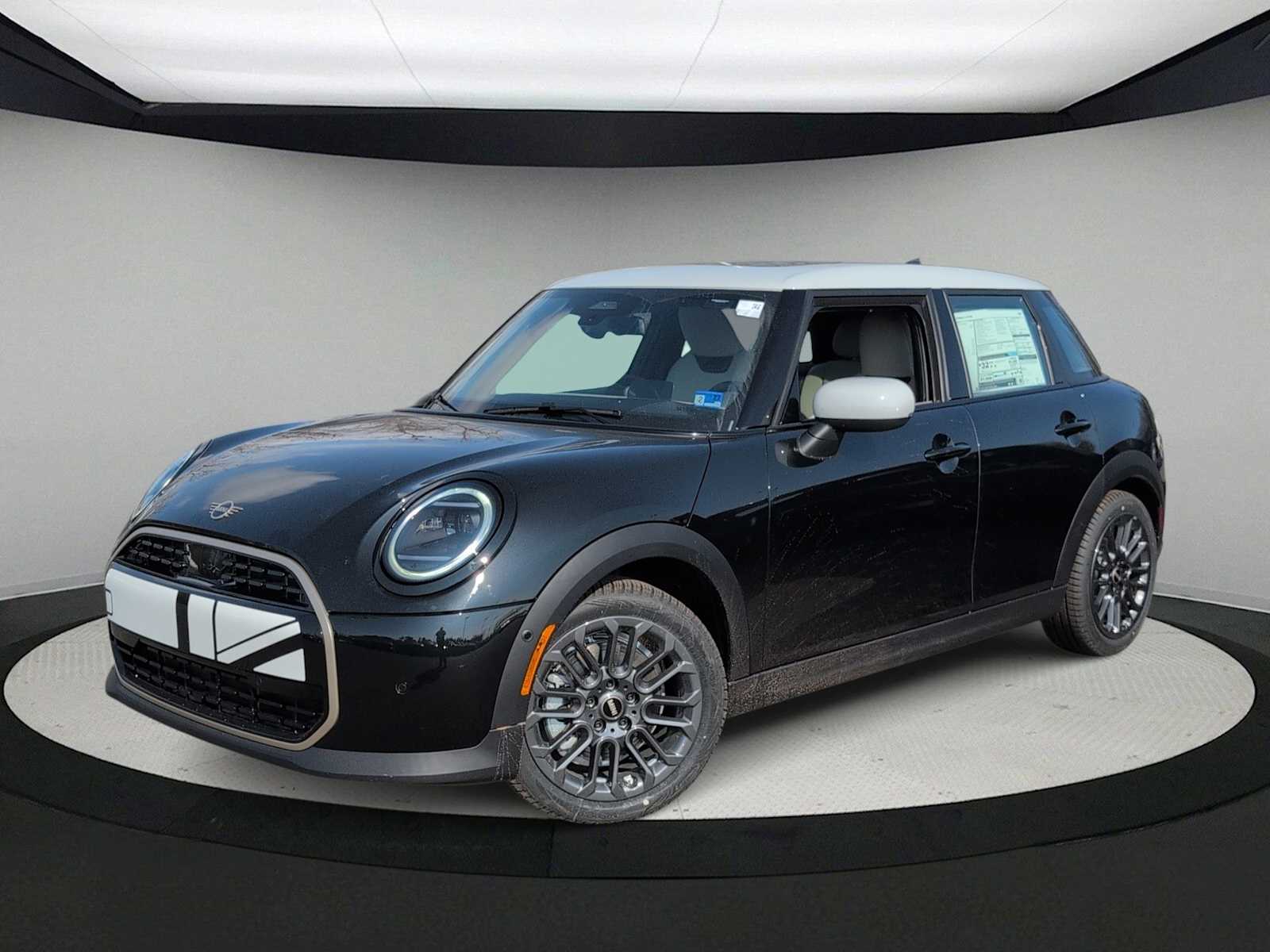 Thumbnail: 2026 MINI Cooper Hardtop - 1