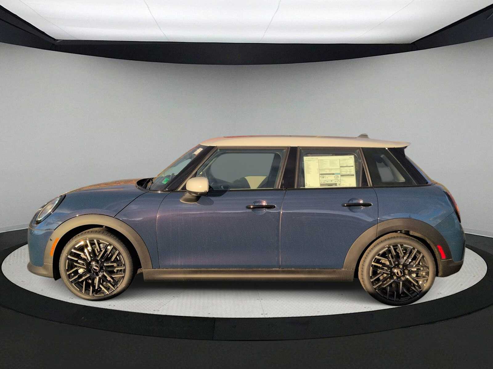 Thumbnail: 2026 MINI Cooper Hardtop - 5